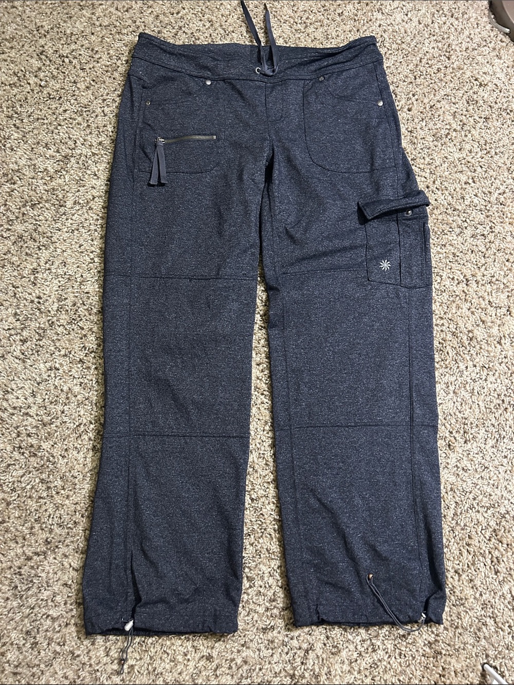Athleta Women’s Gray Cargo Jogger Pant
